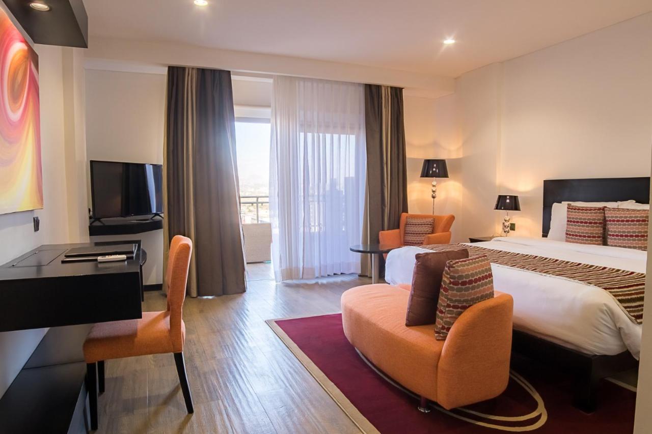 Amaryllis Hotel Блантайр Экстерьер фото