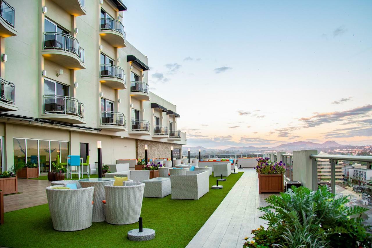 Amaryllis Hotel Блантайр Экстерьер фото